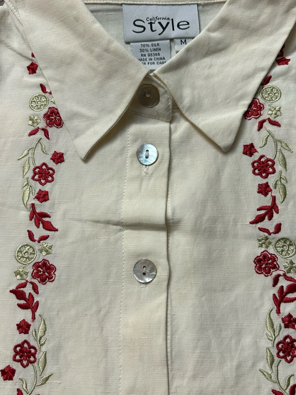 California Style Women’s Ivory Floral Silk Embroidered Bohemian Blouse SZ M EUC - Picture 11 of 12